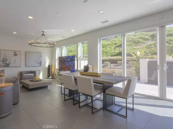 2041 Bluff RD, Chino Hills, CA 91709