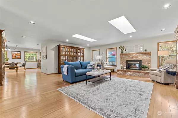 3910 8th ST NW, Gig Harbor, WA 98335