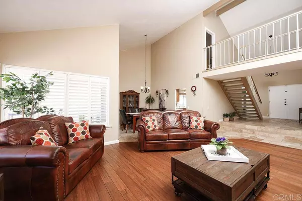 11020 Paseo Castanada, La Mesa, CA 91941