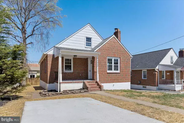 3006 OAK FOREST DR, Parkville, MD 21234