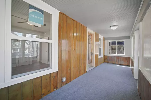 329 N Grinnell Street, Jackson, MI 49202