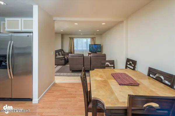 8331 Henry CIR, Anchorage, AK 99507