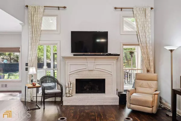 4020 Hamby Oaks DR, Alpharetta, GA 30004