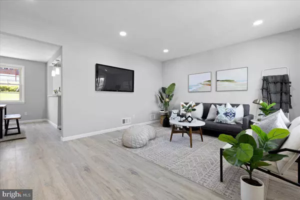 8102 ANALEE AVE, Rosedale, MD 21237