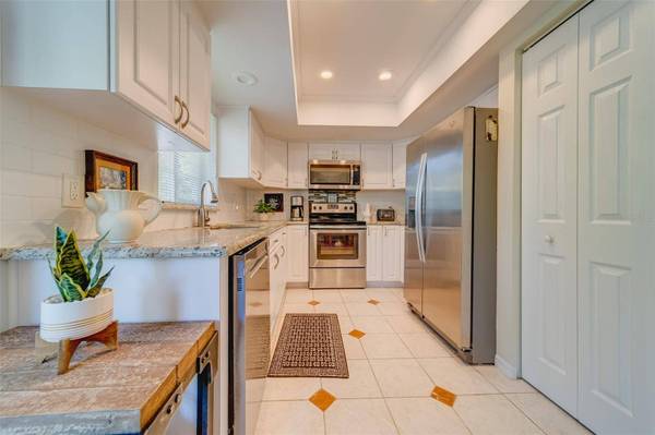 2210 UTOPIAN DR E #312, Clearwater, FL 33763