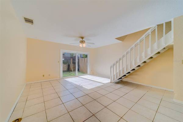 2302 BRIGADOON DR, Clearwater, FL 33759
