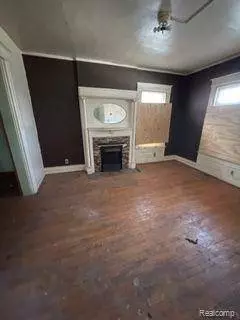 649 GLADSTONE Street S, Detroit, MI 48202