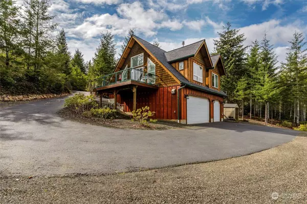 21 N Hamma Ridge CT, Lilliwaup, WA 98555