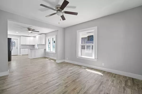 329 N Grinnell Street, Jackson, MI 49202