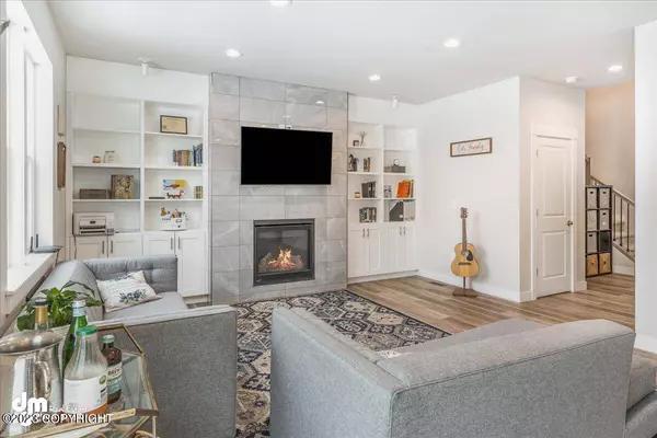 16301 Diane DR, Anchorage, AK 99516