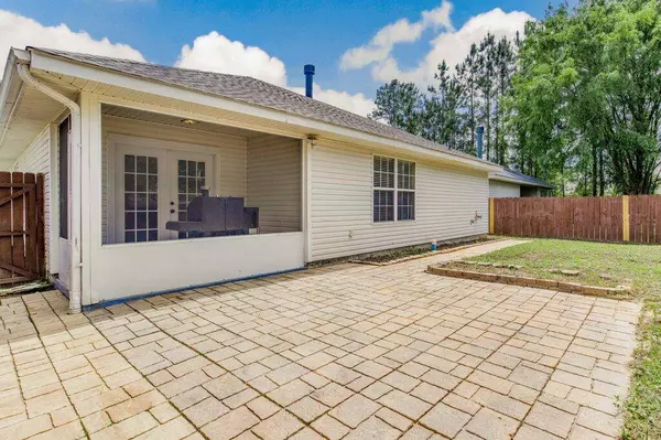 48 Howard Street, Niceville, FL 32578