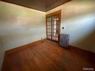 649 GLADSTONE Street S, Detroit, MI 48202