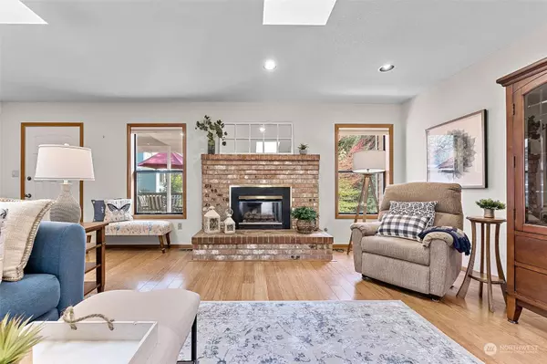 3910 8th ST NW, Gig Harbor, WA 98335