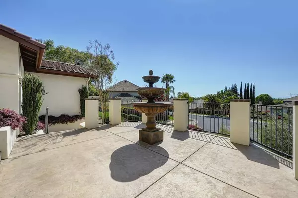 154 Pinnacle Butte CT, Folsom, CA 95630