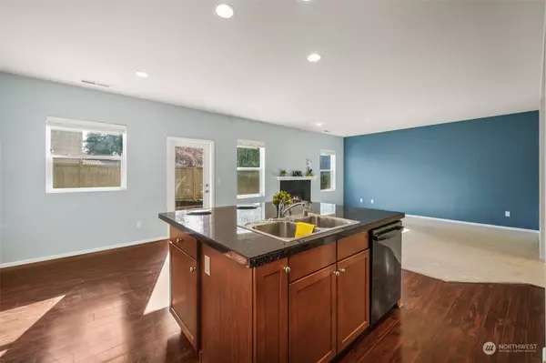 38030 41st PL S, Auburn, WA 98001