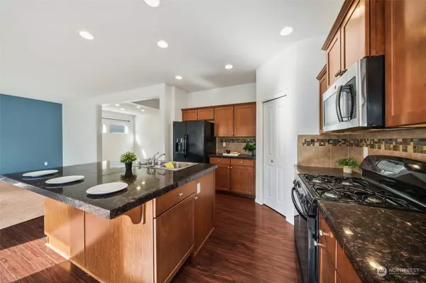 38030 41st PL S, Auburn, WA 98001