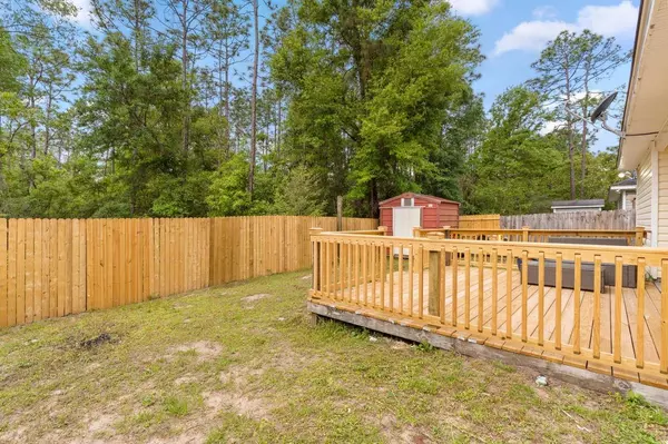 97 King Bee Drive, Crawfordville, FL 32327