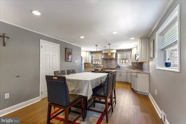 115 MEADOW LN, Philadelphia, PA 19154