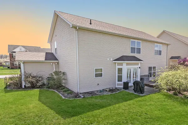 1130 Hampton DR, Greenwood, IN 46143