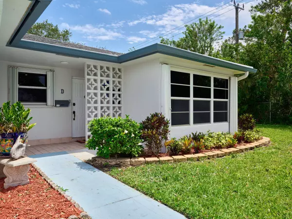 1217 S Drive WAY D, Delray Beach, FL 33445