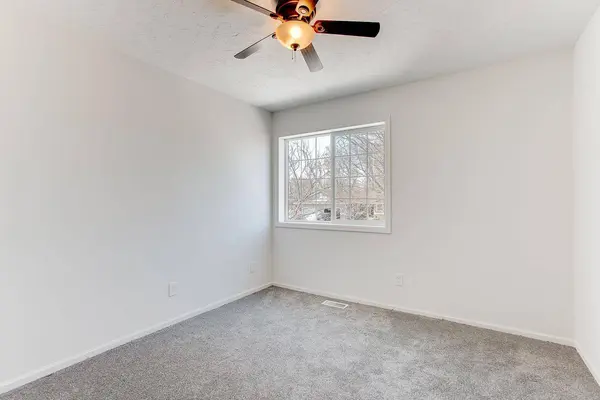 1060 Meadow ST, Cologne, MN 55322