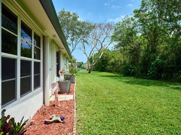 1217 S Drive WAY D, Delray Beach, FL 33445