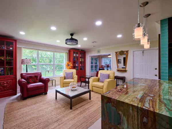 1217 S Drive WAY D, Delray Beach, FL 33445