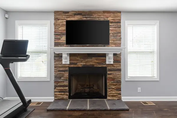 3747 Windhaven Dr, Clarksville, TN 37040