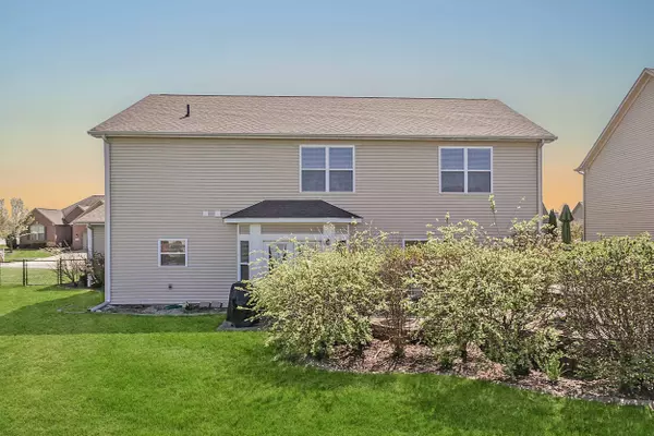 1130 Hampton DR, Greenwood, IN 46143