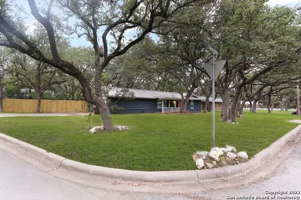 146 CANYON CREEK DR, Hollywood Pa, TX 78232-1304