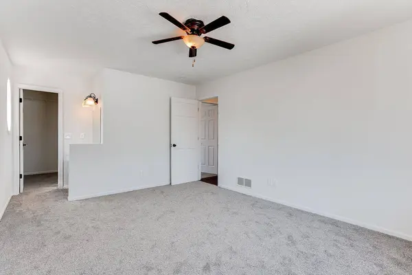 1060 Meadow ST, Cologne, MN 55322