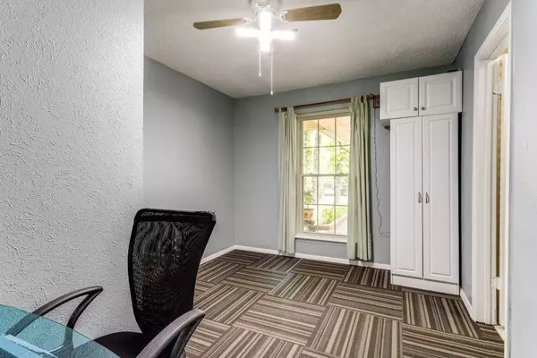 2323 Handlin Road, Dallas, TX 75253