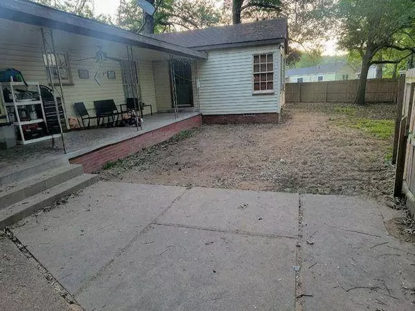 400 Diane Drive, Longview, TX 75602