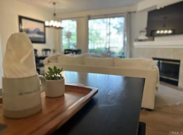 12080 Tivoli Park ROW #3, San Diego, CA 92128