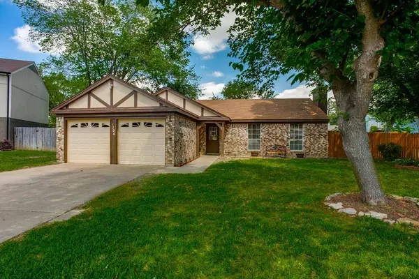 1704 Tangleridge Court, Euless, TX 76039