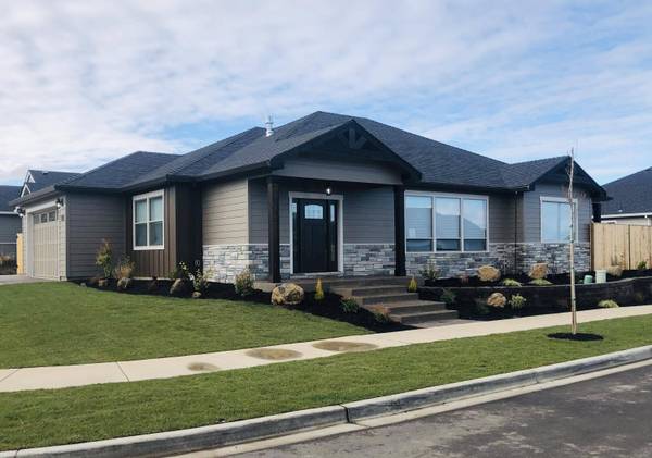 1904 Hannah Ln #Lot 10, Medford, OR 97504