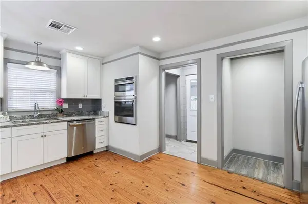 145 ANDREA ST, River Ridge, LA 70123