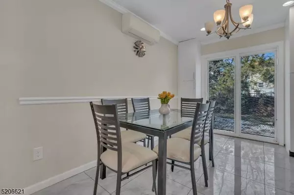 608 Academy Ter, Linden City, NJ 07036