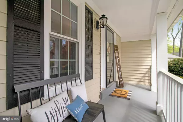 9473 LAPSTRAKE LN, Burke, VA 22015