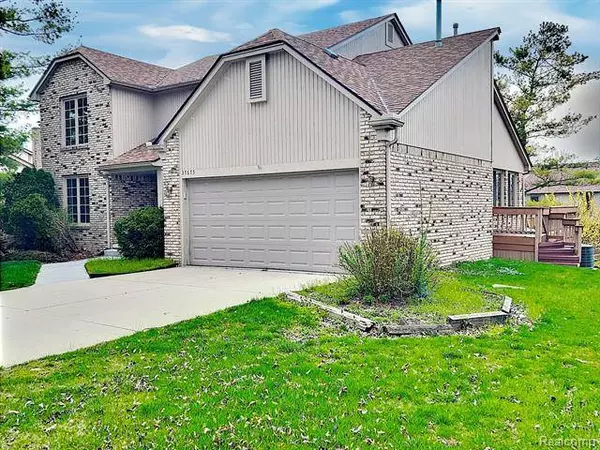 37675 FLEETWOOD Drive, Farmington Hills, MI 48331