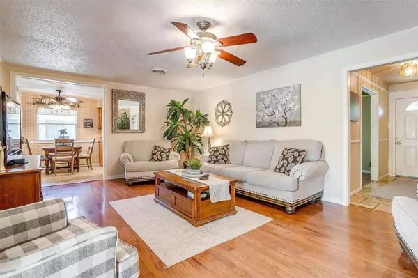 4905 Wilhite Lane, North Richland Hills, TX 76180