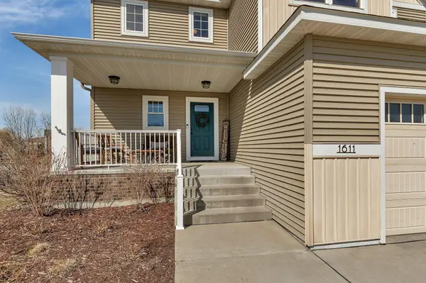 1611 Pebble Creek DR, Sartell, MN 56377