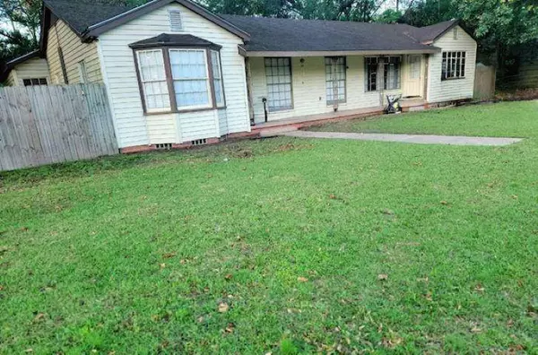 400 Diane Drive, Longview, TX 75602