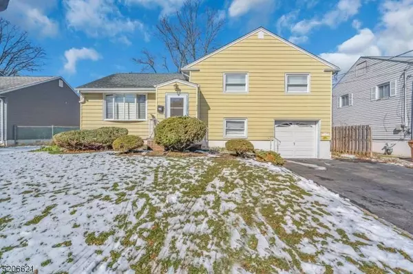 608 Academy Ter, Linden City, NJ 07036