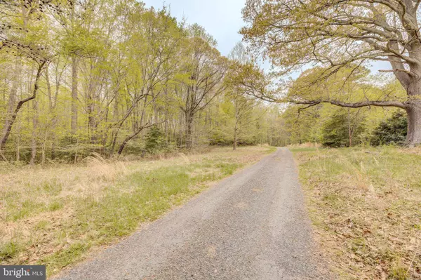 80 CREEK FIELD LN, Lusby, MD 20657