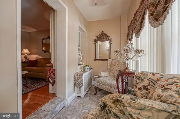 6816 TULIP ST, Philadelphia, PA 19135