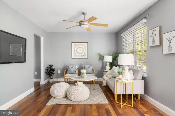 210 OAK LEAF WAY, Halethorpe, MD 21227