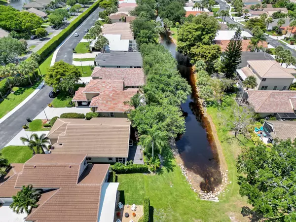 2727 S Clearbrook CIR, Delray Beach, FL 33445