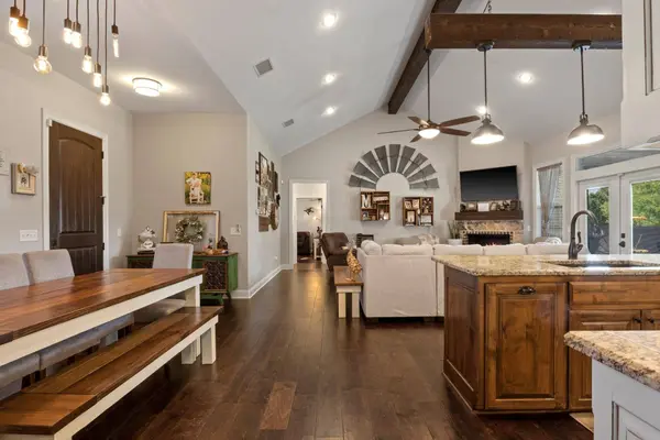 2717 Stone Briar Drive, Mount Pleasant, TX 75455