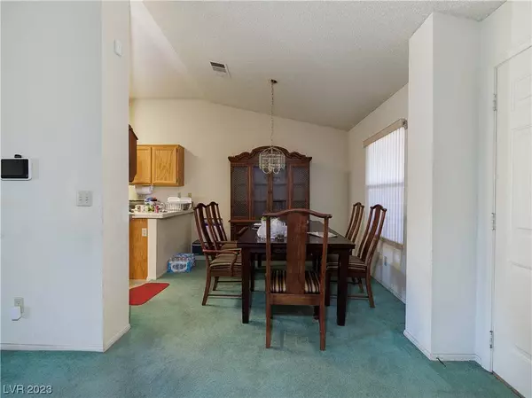 371 Virginia Lake Avenue, Henderson, NV 89015